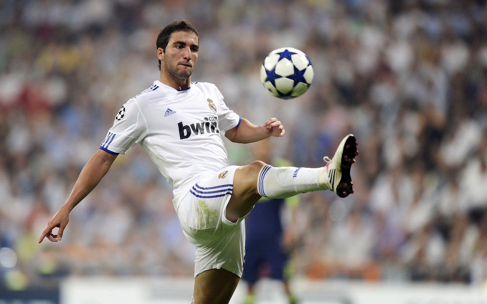 逆转与统治，韩国队翻盘英格兰，张本智和的全场掌控艺术